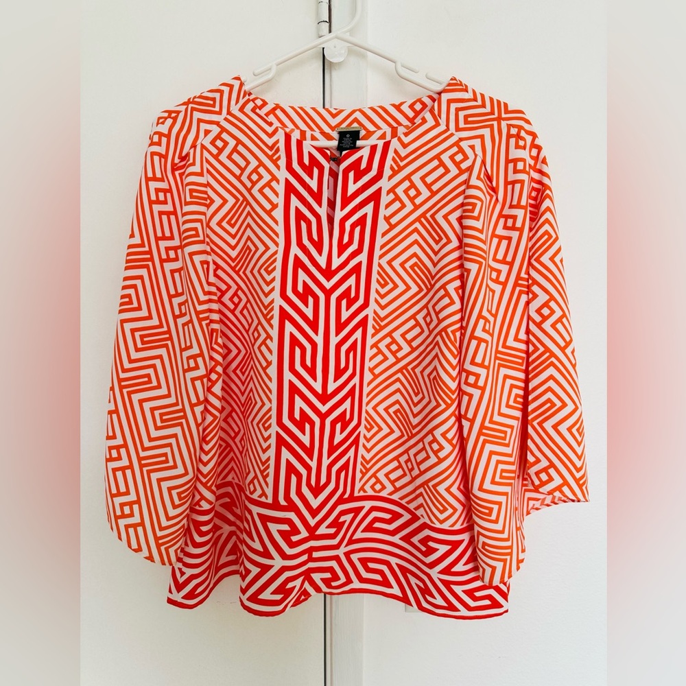 NWOT Geometric Red and Orange Chico’s Women's Top size 0